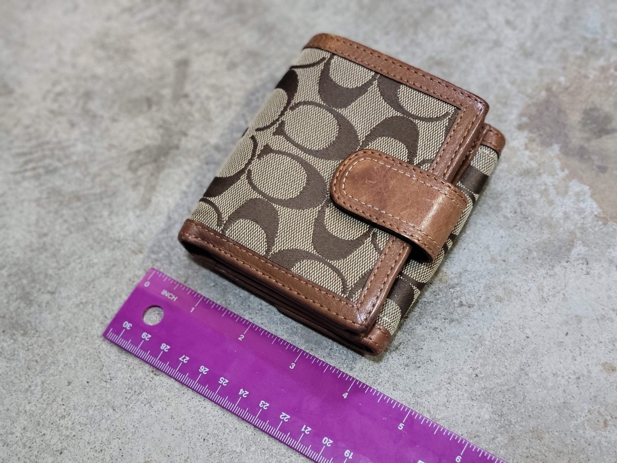 COACH buckle wallet
