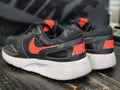 Pre-Owned Nike Tanjun Black/Red Running Shoes Kid size 2 - SoldSneaker