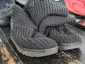 Pre-Owned UGG Classic Cardy Boot 1016555 Black Wool Knit Women size 7 - SoldSneaker